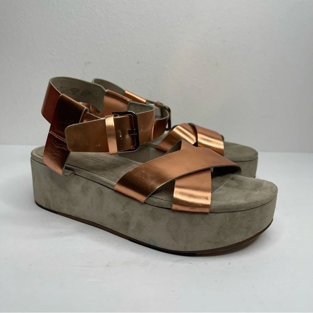 Kennel & Schmenger Rose Gold/Cooper Metallic Platform Sandal Size 8 Designer Y2K